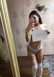 Фото проститутки Виктория №4 в городе Полярные Зори